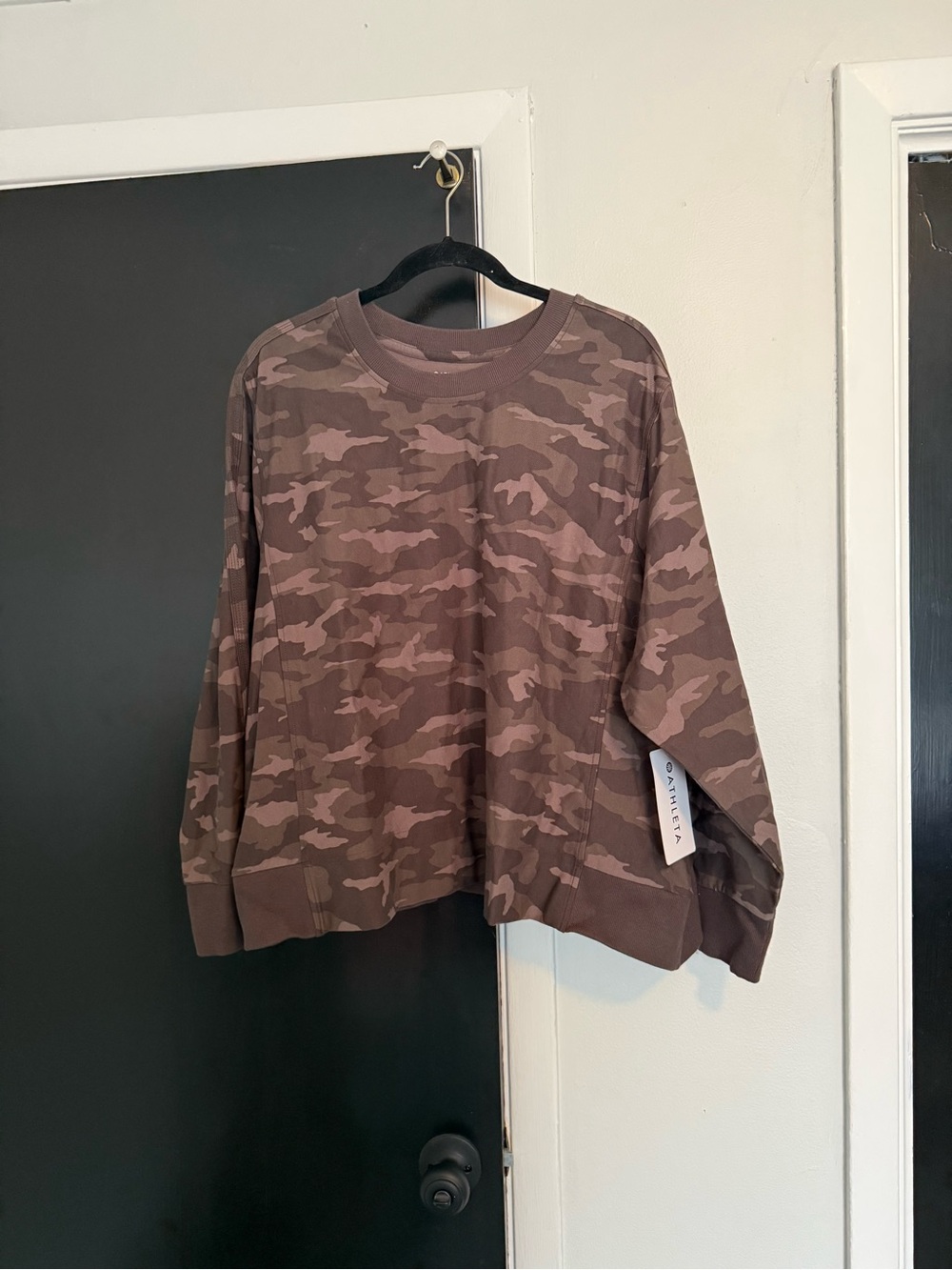 Athleta Brown Camo Crewneck Sweatshirt